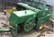 Пресс-подборщик John Deere 330