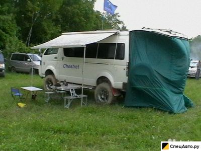 Автодом Toyota Hiace 4-х спальный