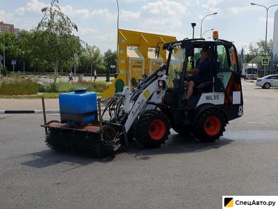 Мини-погрузчик Polar Badger WL35