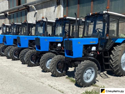 Трактор МТЗ Беларус 82.1