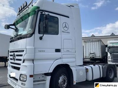 Седельный тягач Mercedes-Benz Actros 1844