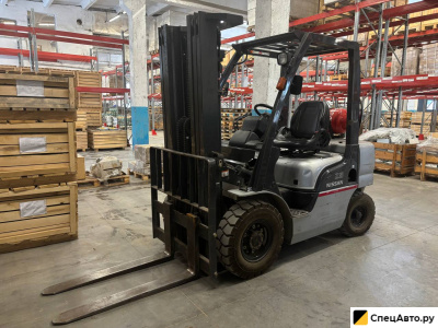 Вилочный погрузчик NISSAN PL02A25U