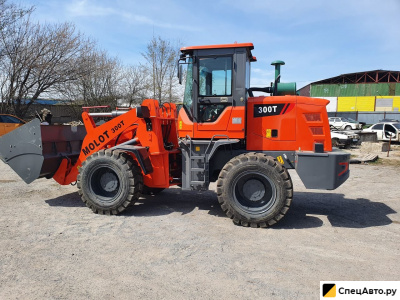 Фронтальный погрузчик MOLOT 300T