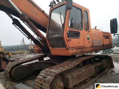 Гусеничный экскаватор Кранэкс ЕК-330-06
