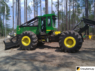 Скиддер John Deere 748H