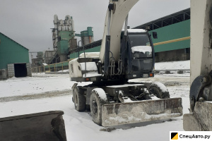 Колесный экскаватор Твэкс ЕК 18-90