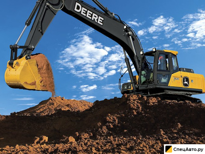 Гусеничный экскаватор John Deere 260LC
