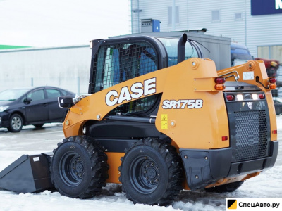 Мини-погрузчик CASE SR175B
