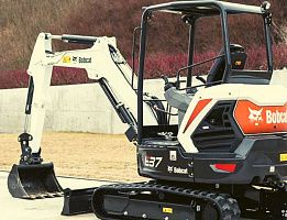 Продажа мини-экскаватора Bobcat E37