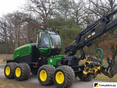 Колесный харвестер John Deere 1270G 8WD