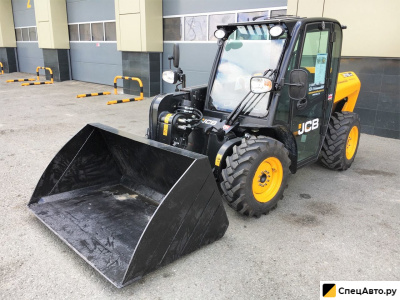 Телескопический погрузчик JCB 516-40