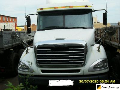 Седельный тягач Freightliner CL 120064ST