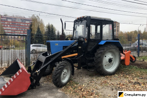 Аренда трактора (щетка, погрузчик)