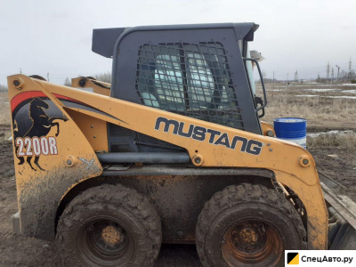 Мини-погрузчик Mustang 2700V