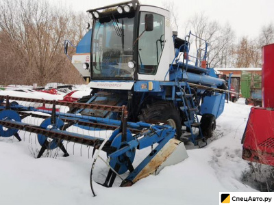 Зерноуборочный комбайн КЗК Енисей 1200 НМ
