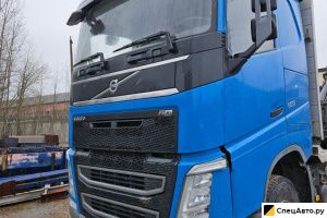 Сортиментовоз Volvo FH - 16