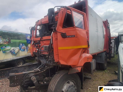 Мусоровоз КОММАШ Арзамас КО-440-В на шасси КамАЗ 53605