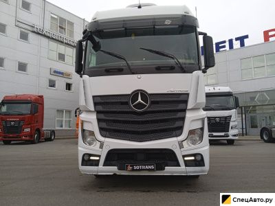 Седельный тягач Mercedes-Benz Actros 1842 LS