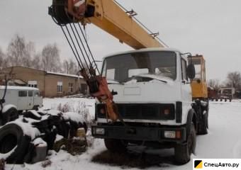 Автокран Ивановец КС-3577-4 на шасси МАЗ