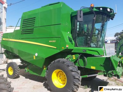 Зерноуборочный комбайн John Deere W430