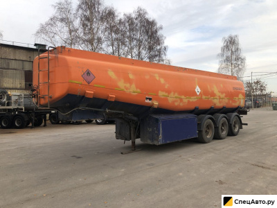 Полуприцеп бензовоз Kassbohrer STB-38-5K
