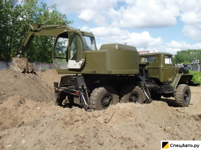 Автоэкскаватор УВЗ ЕА-17У