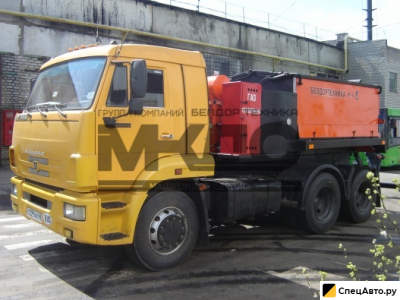 Машина для ямочного ремонта дорог БЕЛДОРТЕХНИКА ЯР-4М