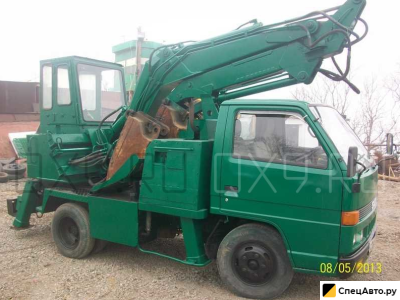 Экскаватор-планировщик Iuzu ELF