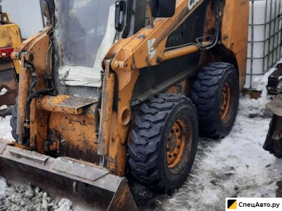 Мини-погрузчик CASE 410