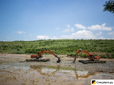 Экскаватор-амфибия Hitachi ZX330-5G