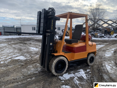 Вилочный погрузчик Hyster H3.0FT