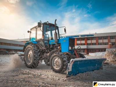 Подметально-уборочная машина МТЗМТЗ 82