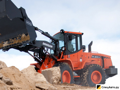 Фронтальный погрузчик Doosan DL200A