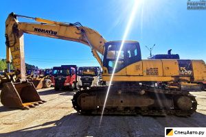 Гусеничный экскаватор Komatsu PC400