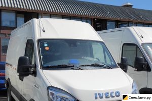 Цельнометаллический фургон Iveco Daily V42-33s