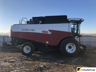Зерноуборочный комбайн Ростсельмаш ACROS 585