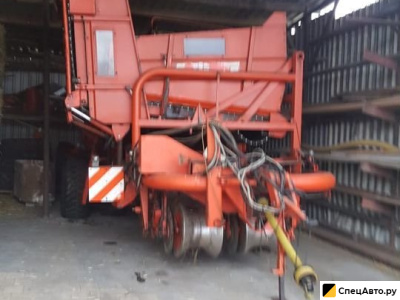 Картофелеуборочный комбайн Grimme DR 1500