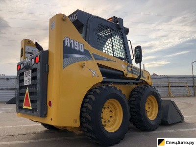 Мини-погрузчик Gehl R190