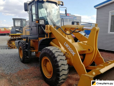 Фронтальный погрузчик XCMG LW300K