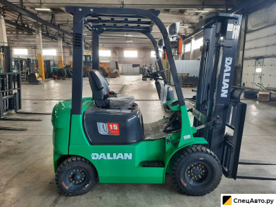 Вилочный погрузчик Dalian CPCD18CB