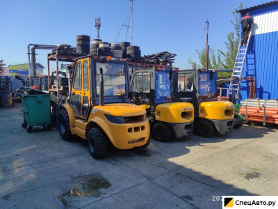 Вилочный погрузчик GoodSense RTD30-X35