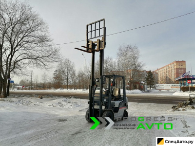 Вилочный погрузчик Nissan NJ01A15