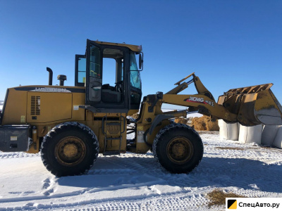Фронтальный погрузчик XCMG LW300KN