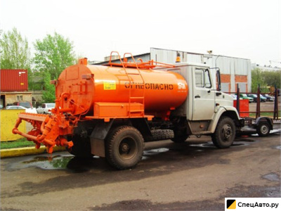 Автогудронатор КУРГАНДОРМАШ ДС-39Б