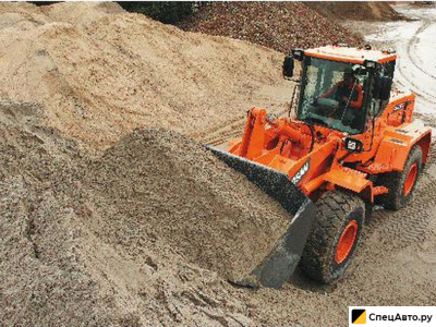 Фронтальный погрузчик Doosan DL250A