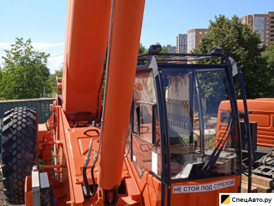 Автокран Клинцы КС-55713-5К-4В на шасси КамАЗ 43118