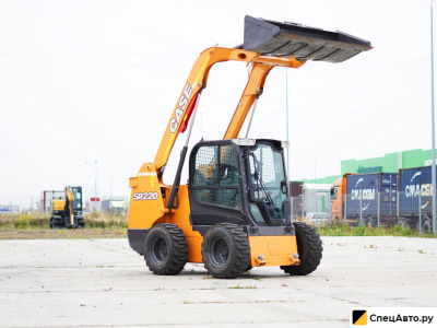 Мини-погрузчик CASE SR220