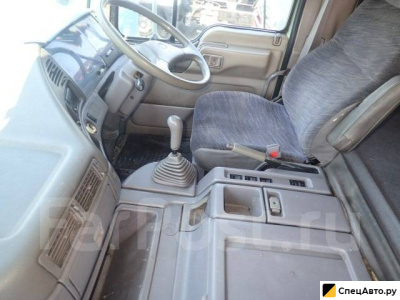 Цементовоз HINO Profia