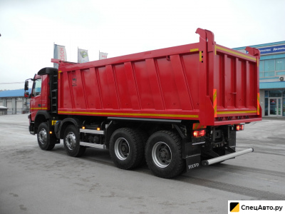 Карьерный самосвал Volvo Начните ввод/выберите