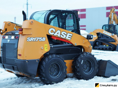 Мини-погрузчик CASE SR175B